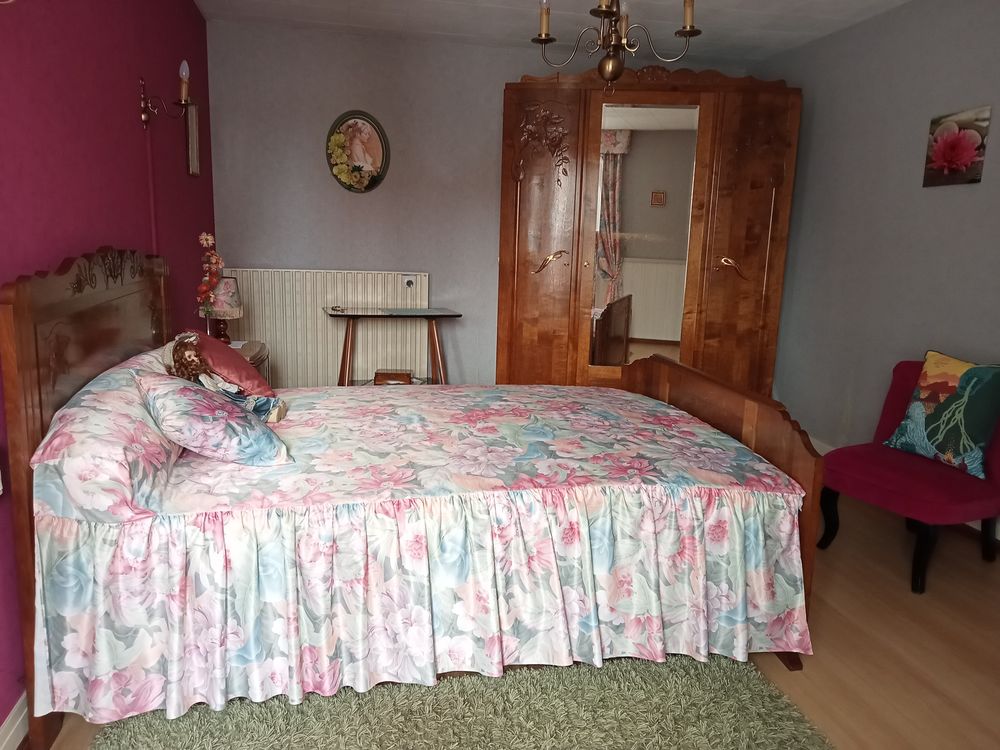 Don de 2 chambres et 2 salles � manger 0 Port-Saint-P�re (44)