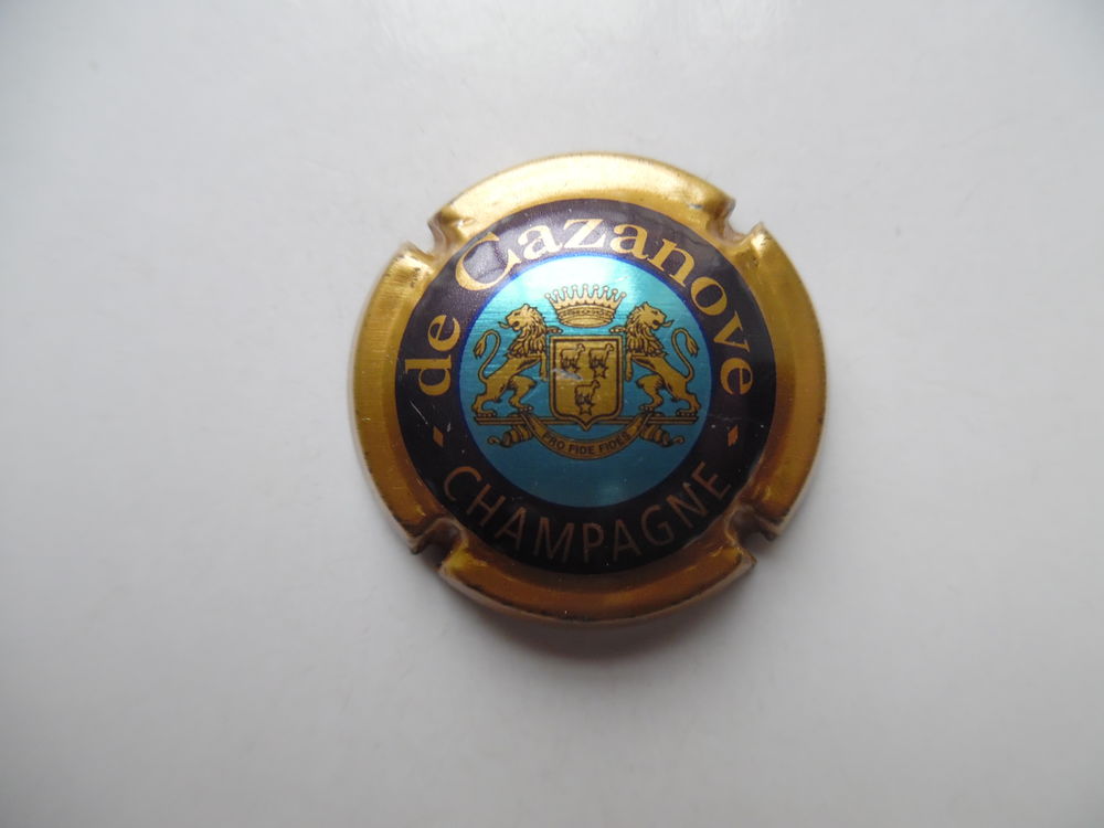 Champagne De CAZANOVE. 1 Plivot (51)