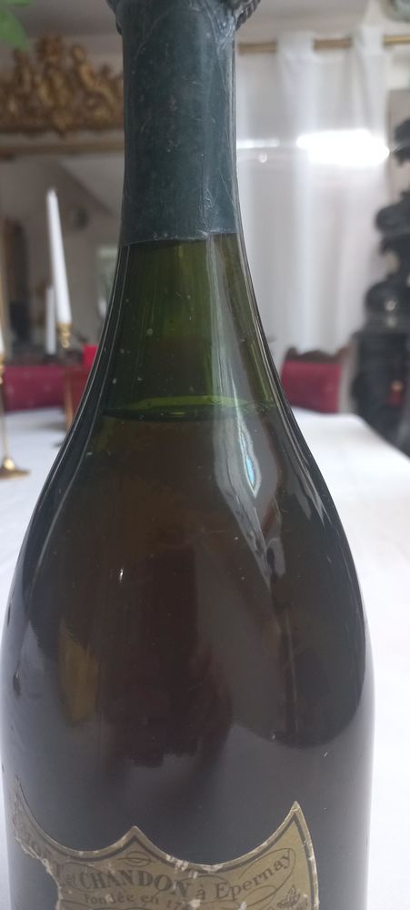 Champagne dom P�rignon 1969 bon niveau 350 Champigny-sur-Marne (94)