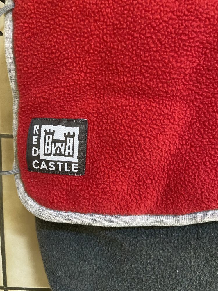 Chanceli�re /nid d'ange Red Castle 15 Juran�on (64)