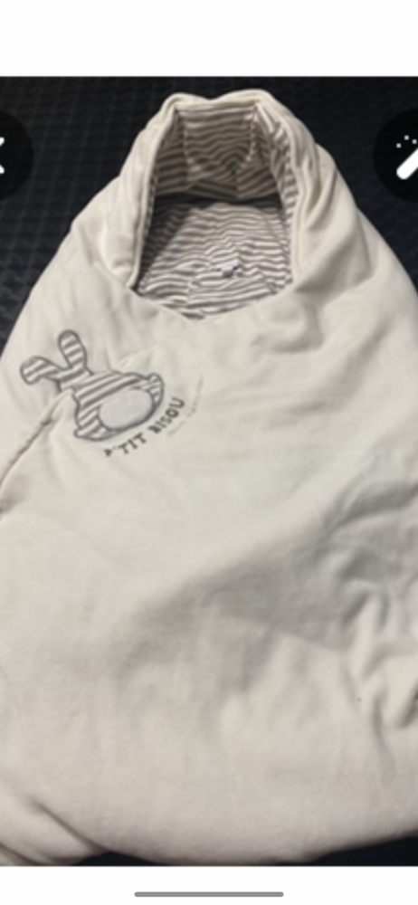 Chanceli�re b�b� mixte couleur cr�me 20 Uckange (57)