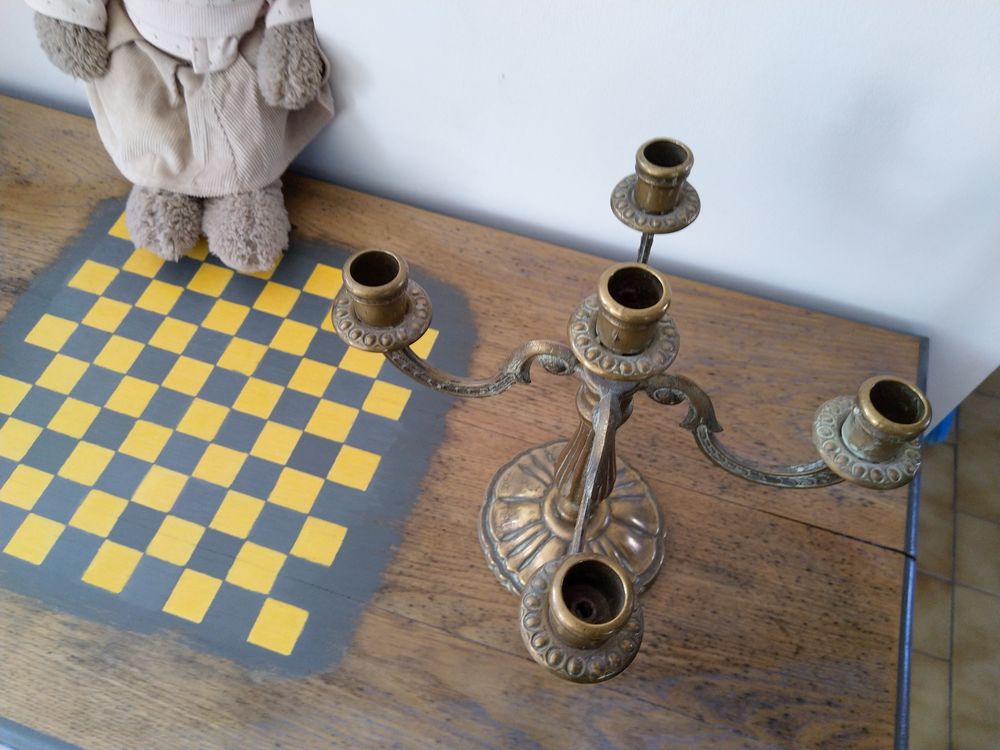 Chandelier en cuivre 4 branches
53 Melun (77)