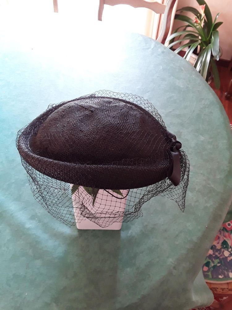 Chapeau bibi violette 20 Thorign�-Fouillard (35)