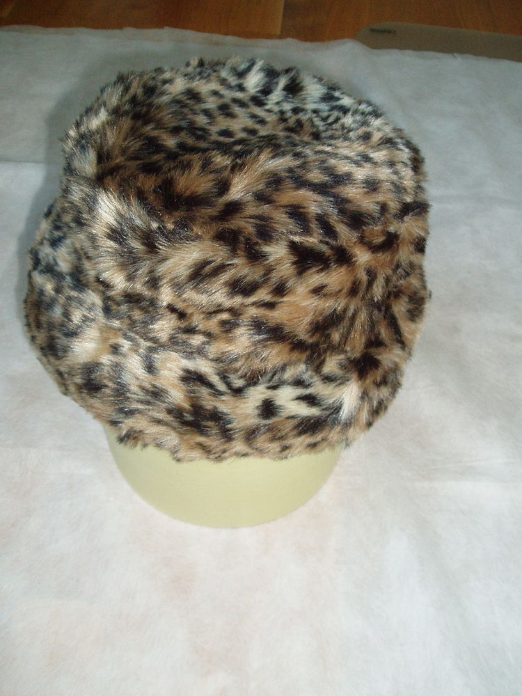 Chapeau fourrure velours CAMAIEU neuf 0 Corbeil-Essonnes (91)