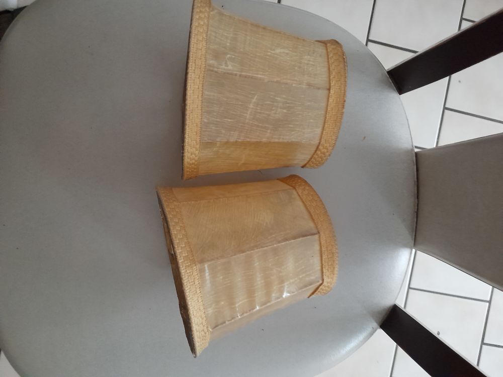 Chapeau pour lampe de chevet 30 Marcigny (71)