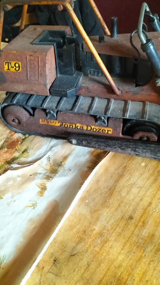 Char ancien en fer de collection 85 Le Blanc (36)