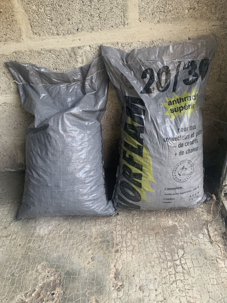 sac de  charbon 25 Albert (80)