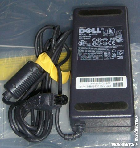 chargeur adaptateur  dell AA20031 pc portable 15 Versailles (78)