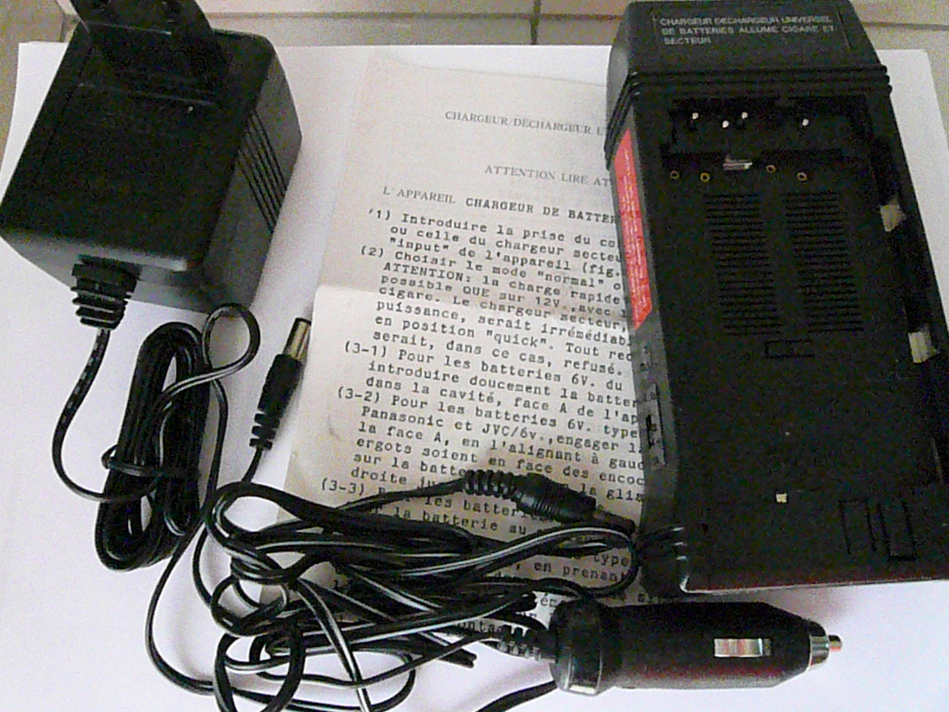 Chargeur / D�chargeur de batteries 15 Franqueville-Saint-Pierre (76)