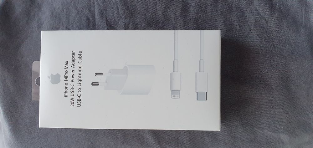 chargeur iPhone 15 Lyon 9 (69)