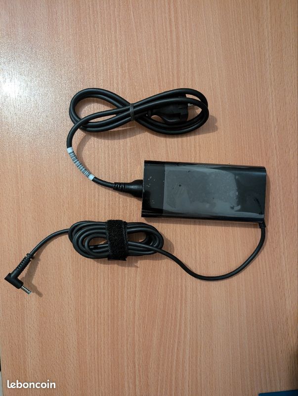 chargeur pc portable HP 5 Denain (59)
