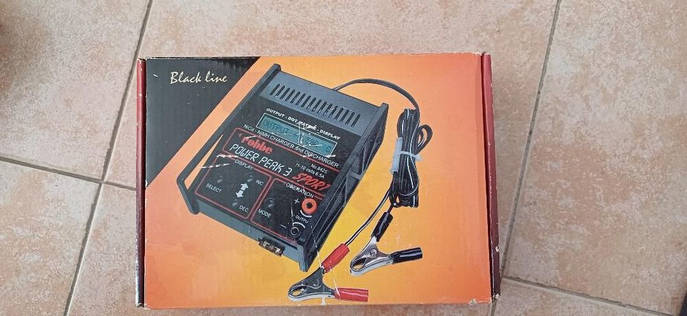 CHARGEUR ROBBE POWER PEAK 3 / 24 SPORT  
20 La Seyne-sur-Mer (83)