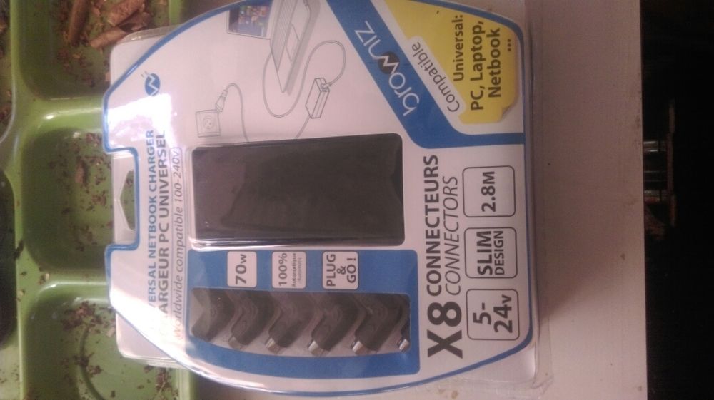 CHARGEUR PC UNIVERSEL 5/24V 10 Saint-Vaury (23)