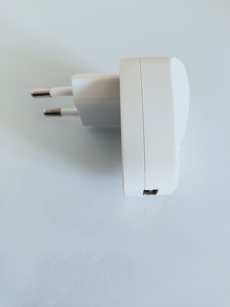 Chargeur USB 5 Nice (06)