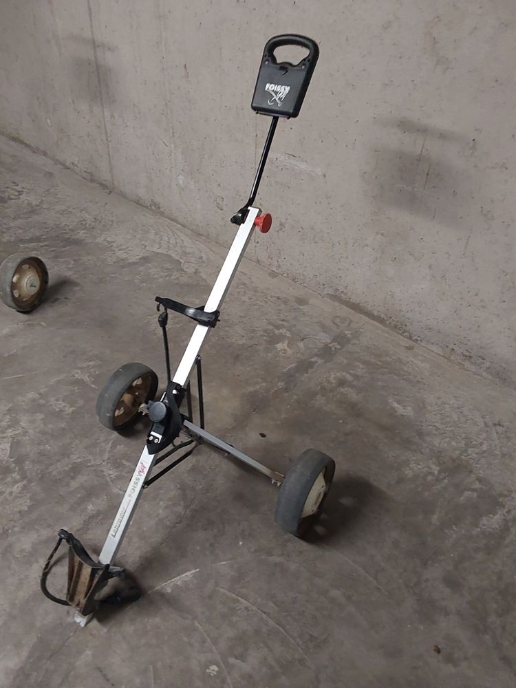 Chariot golf manuel  gris 30 Toulouse (31)