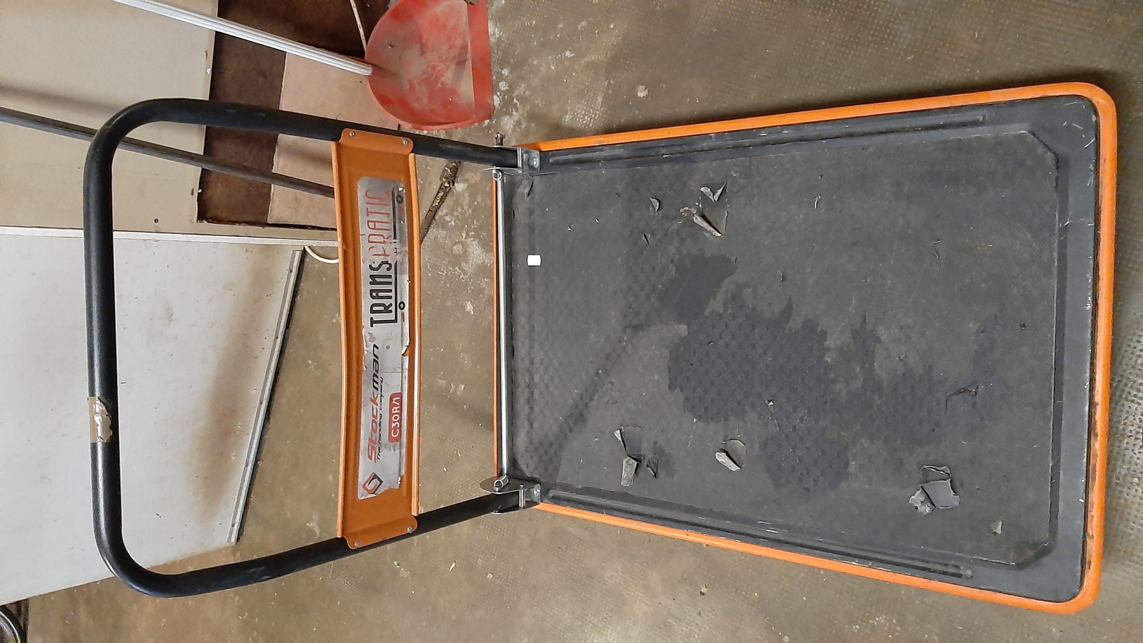 chariot de manutention 90 Caunes-Minervois (11)