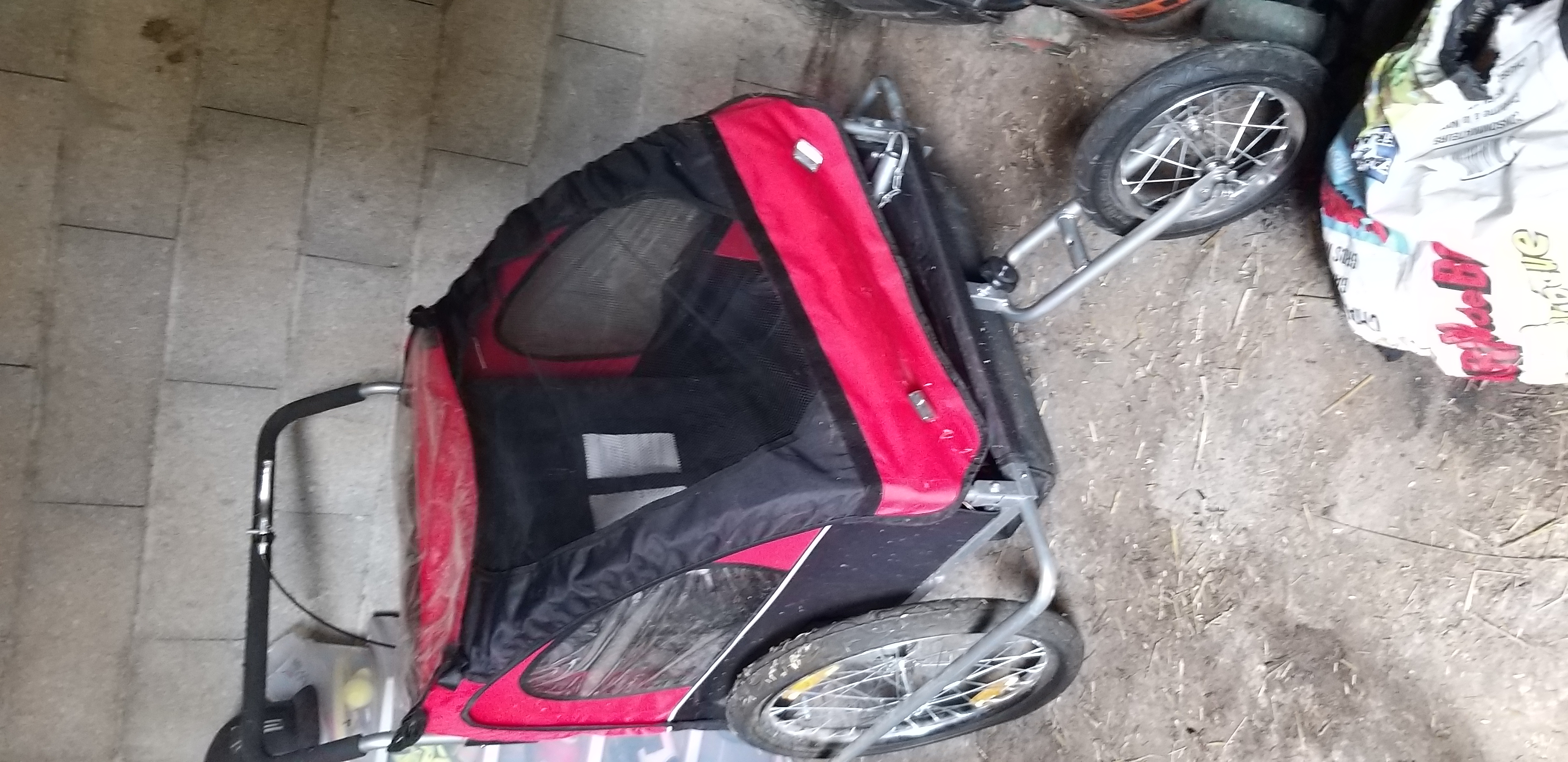 Chariot 80 Sa�cy-sur-Marne (77)