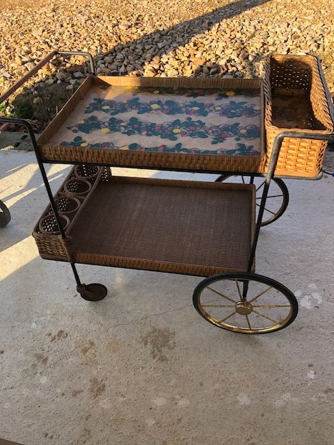 Chariot de bar 350 Montret (71)