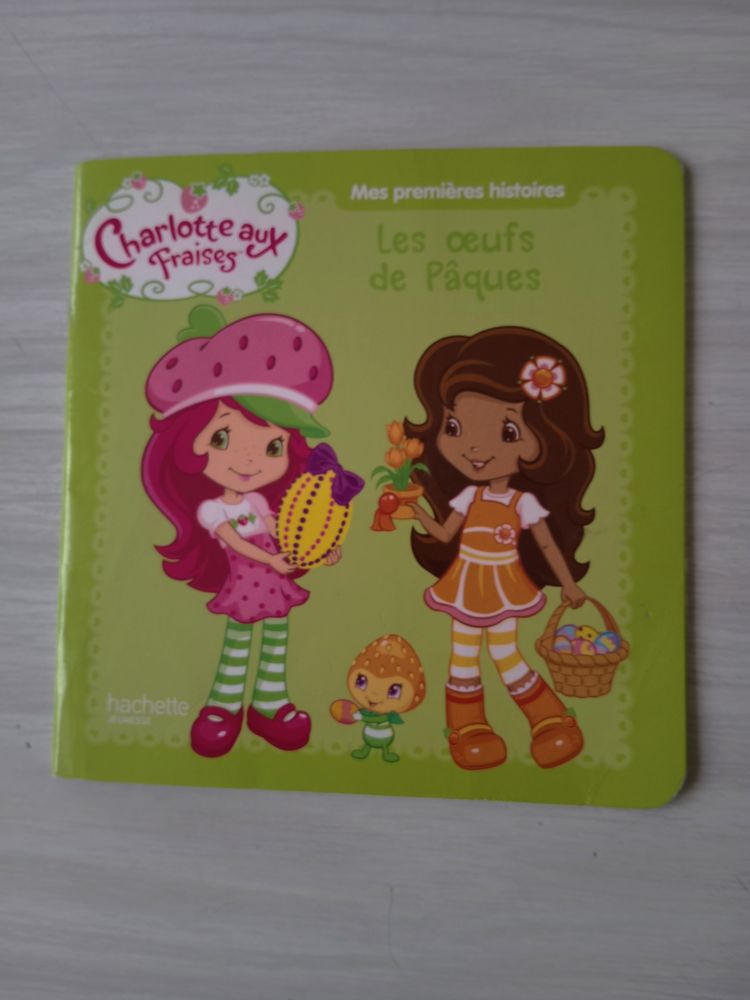 Charlotte aux fraises. Les oeufs de P�ques 29 Sautron (44)