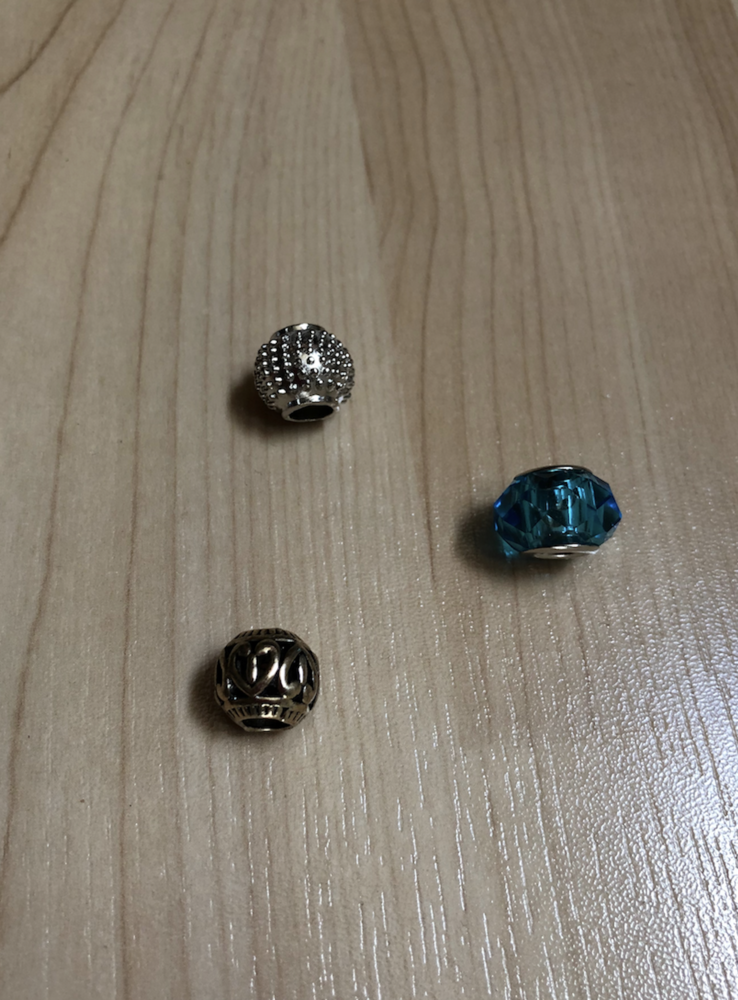 Charms avec coeurs ou picots ou bleu 1 Dracy-le-Fort (71)