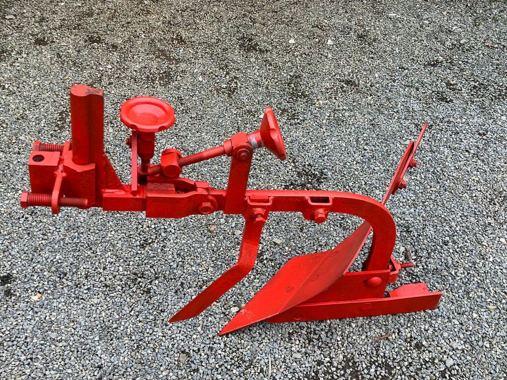 charrue motoculteur 75 Marsac-sur-Don (44)