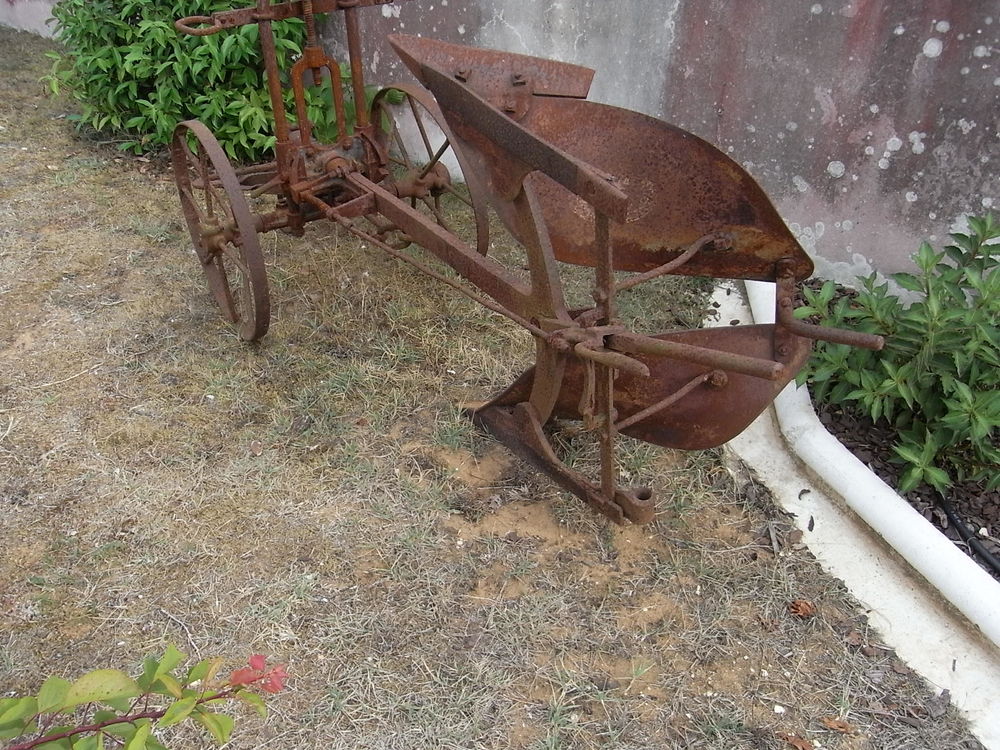 Charrue  pour d�co 60 Sainte-Marie-de-R� (17)