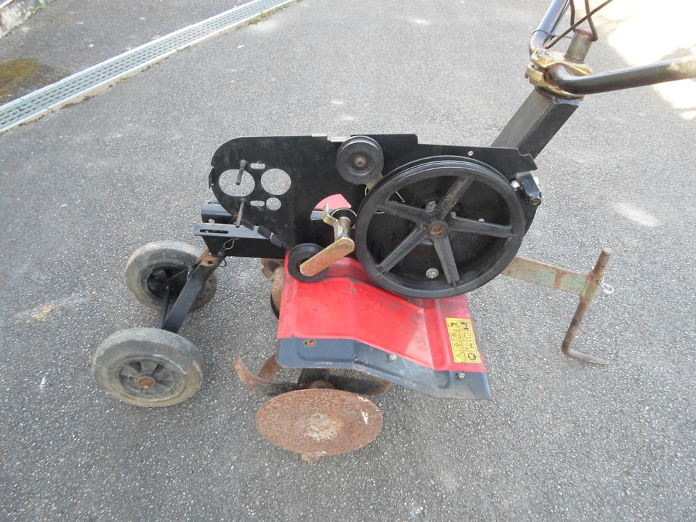 ch�ssis de motobineuse 80 Goincourt (60)