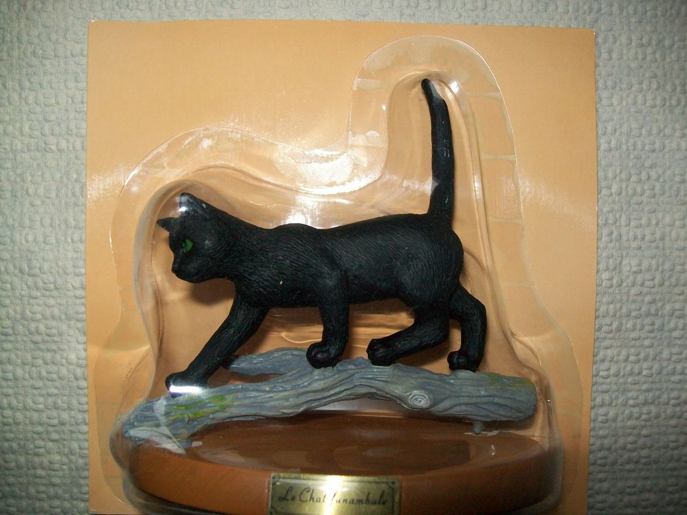 Chat en r�sine    L'Amour des Chats  , Editions Atlas 5 Reims (51)