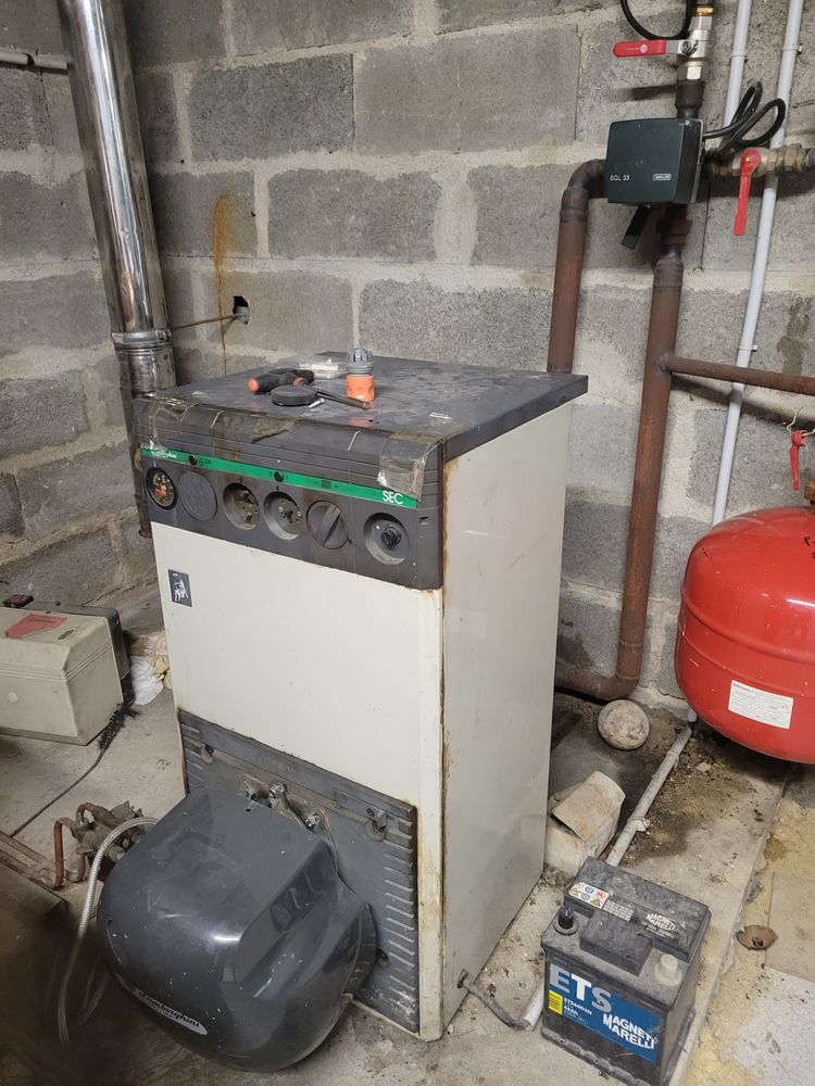 Chaudi�re fioul compl�te marque LAMBORGHINI 500 Thilouze (37)