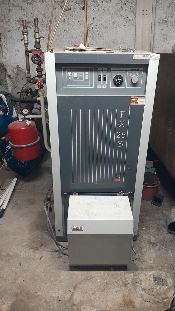 Chaudiere a fioul 200 Saint-G�ron (43)