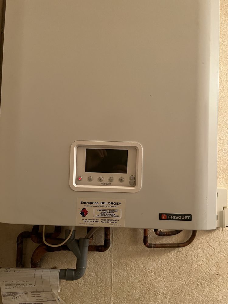 Chaudi�re FRISQUET 900 Romorantin-Lanthenay (41)