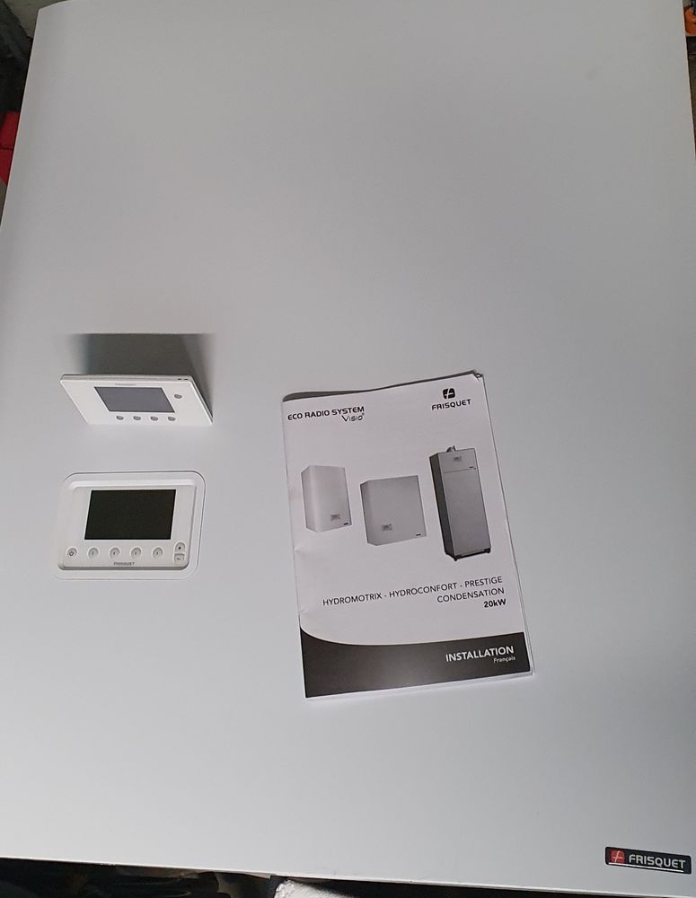 Chaudi�re murale hydrostatique Frisquet condensation 20 KW. 1000 Wattrelos (59)