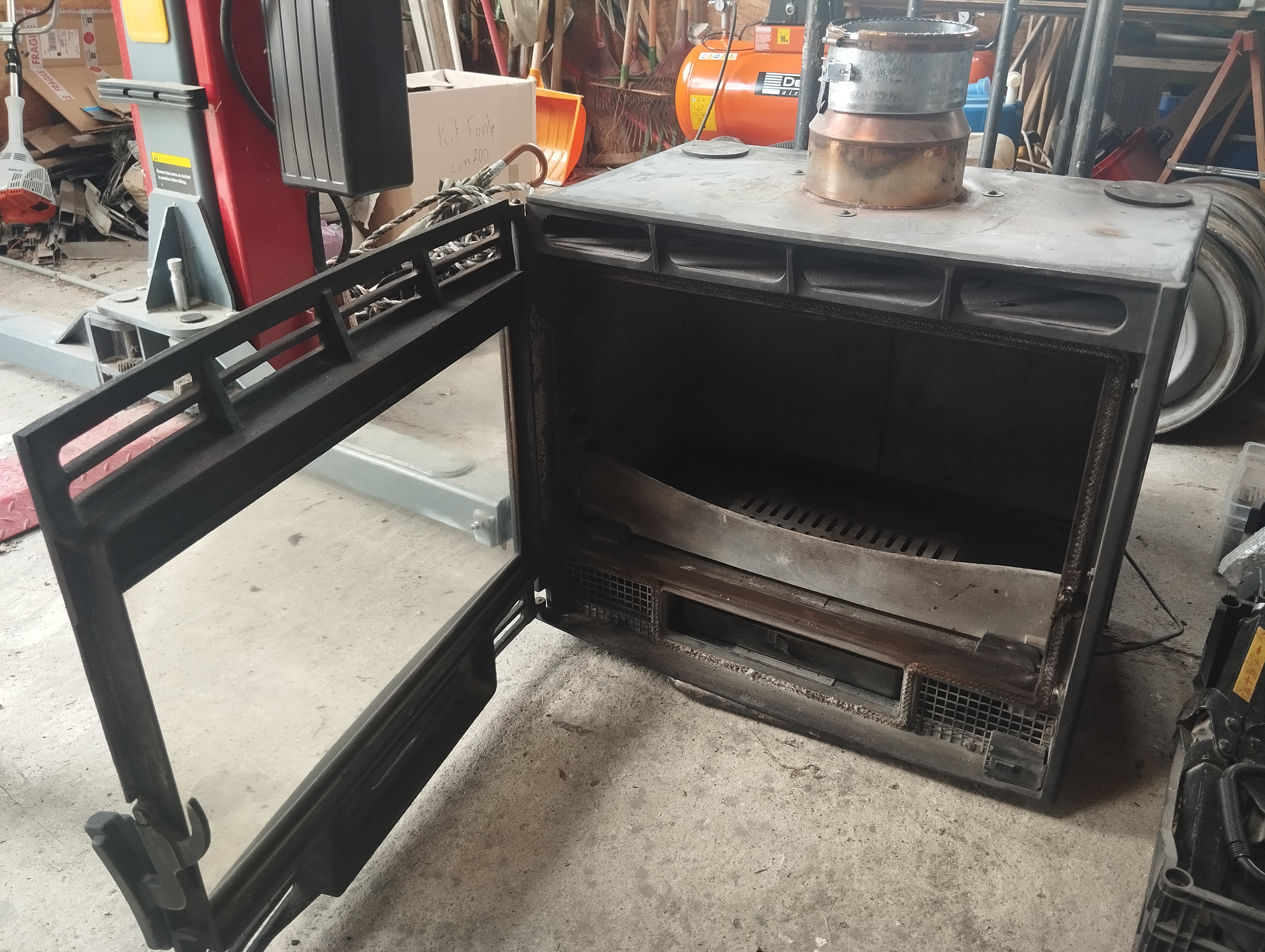 CHAUFFAGE INSERT GODIN 250 Sainte-Genevi�ve-sur-Argence (12)