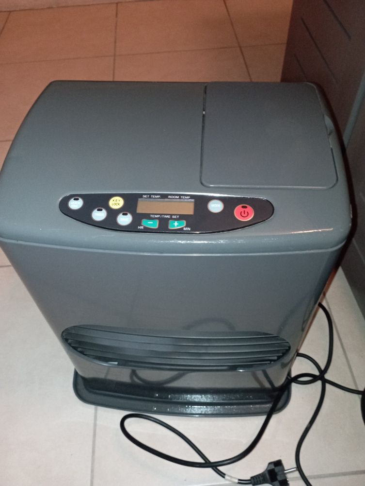 Chauffage p�trole �lectrique 80 Antibes (06)