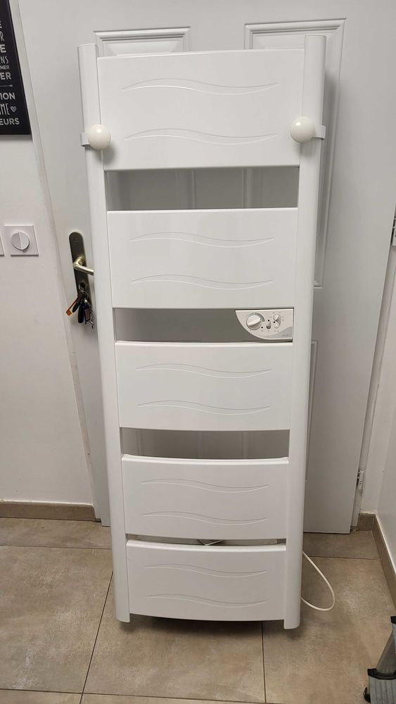 Chauffage s�che serviettes 160 Vauvert (30)