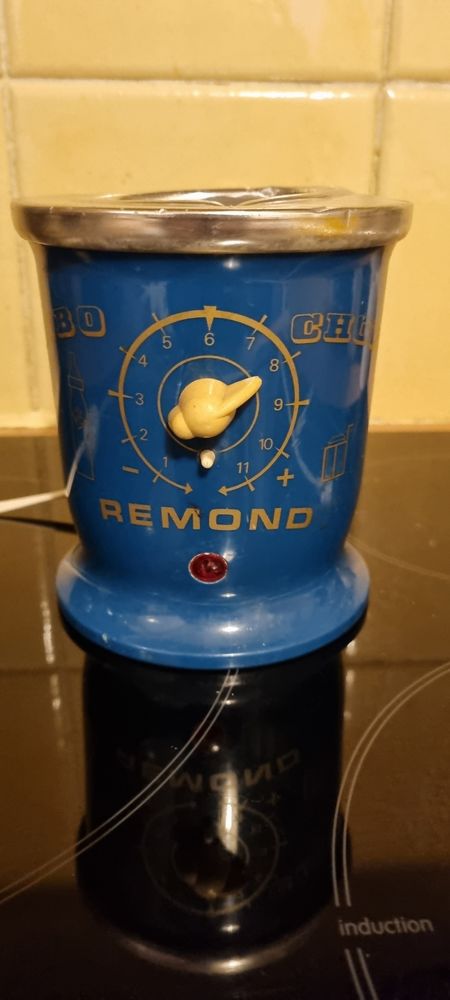Chauffe-biberon/St�rilisateur vintage - Remond - 1970 - Bibo 45 Aix-les-Bains (73)