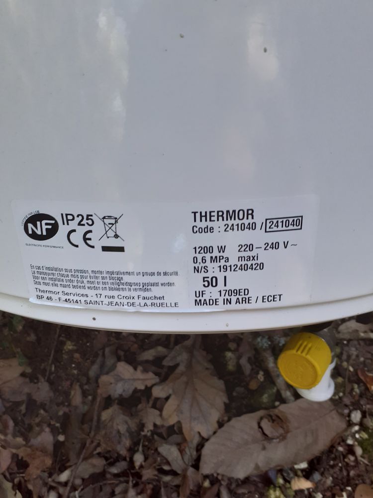 Chauffe-eau 50L de marque,Thermor. 150 Saint-Pierre-d'Ol�ron (17)