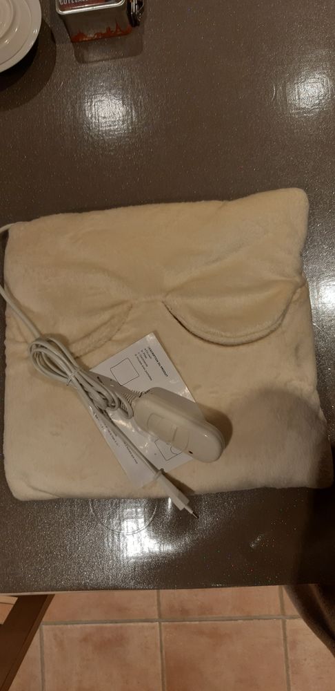 chauffe pied  �lectrique 10 Mougins (06)