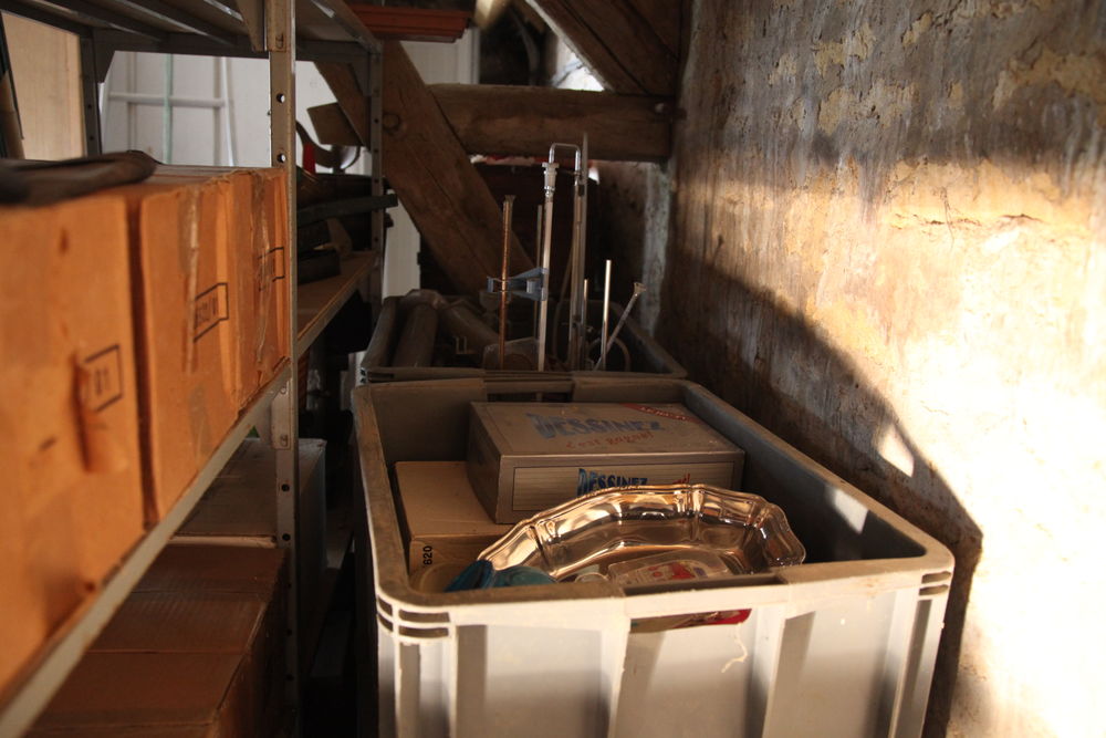 CHAUFFE PIERRE 0M57X0M40 AVEC PIRRES
JAMAIS SERVI NEUF 200 Arthonnay (89)