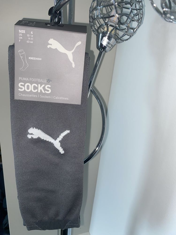 Chaussettes de football PUMA �  neuves 10 Dreux (28)