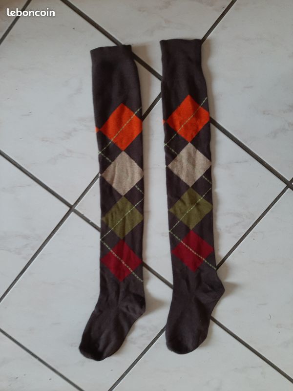 Chaussettes 5 Charlieu (42)