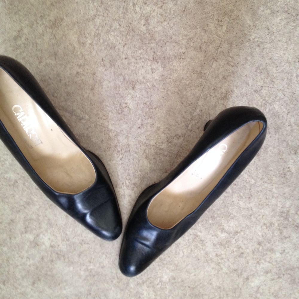 CHAUSSEURS CAPARRINI faites � la main 35 Villefranche-sur-Mer (06)