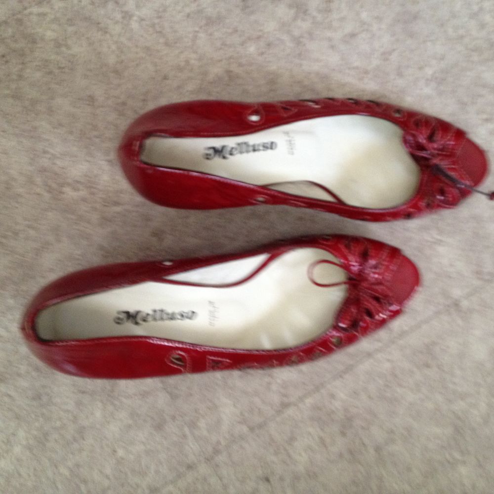 Chausseurs Melluso rouges 0 Villefranche-sur-Mer (06)