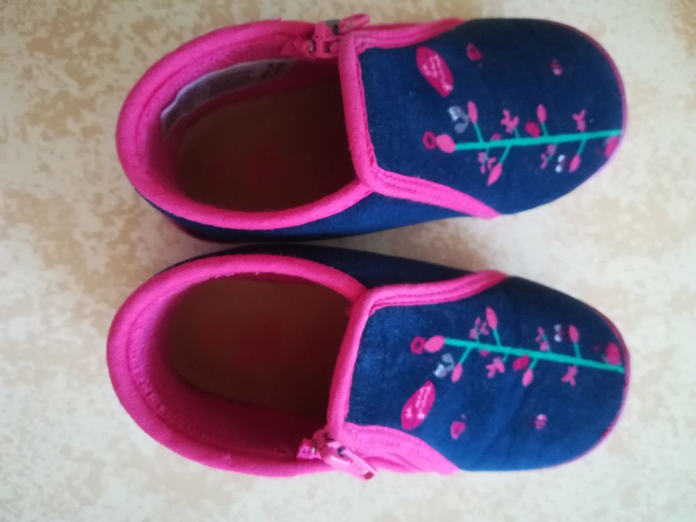 Chausson bottillon  - Pointure 24 5 Saint-Fargeau-Ponthierry (77)