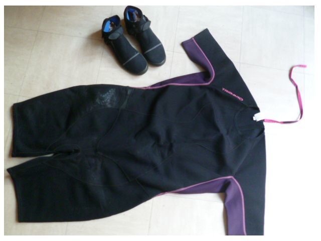 chaussons antid�rapants, combi plong�e + combi Rockrider 30 Martigues (13)