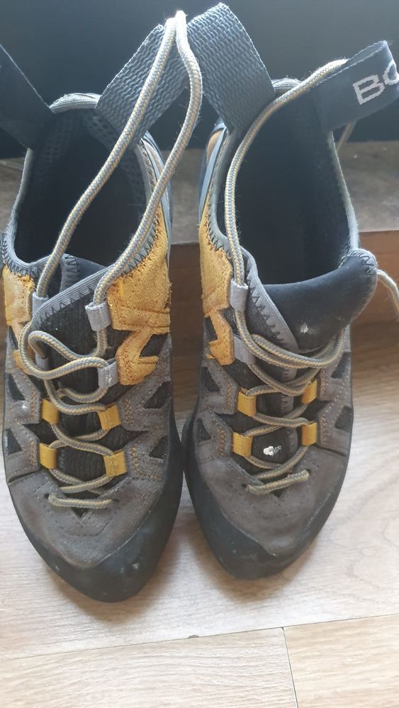 Chaussons d'escalade � lacets Bor�al en 38 0 Paris 18 (75)