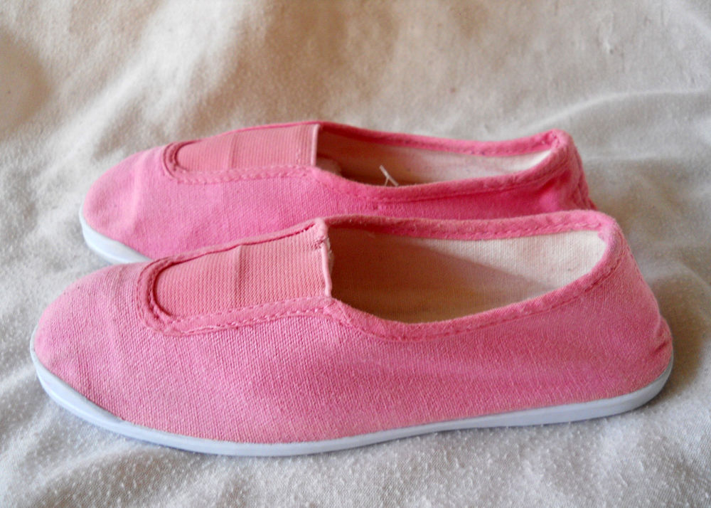 CHAUSSONS DE GYMNASTIQUE NEUFS  pointure 29 5 Aubervilliers (93)