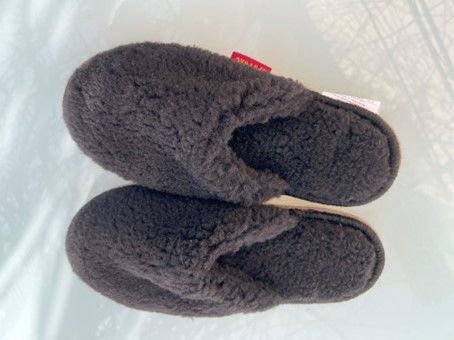 Chaussons en laine (70%) - Taille 42/43 - gris fonc� 24 P�rigueux (24)