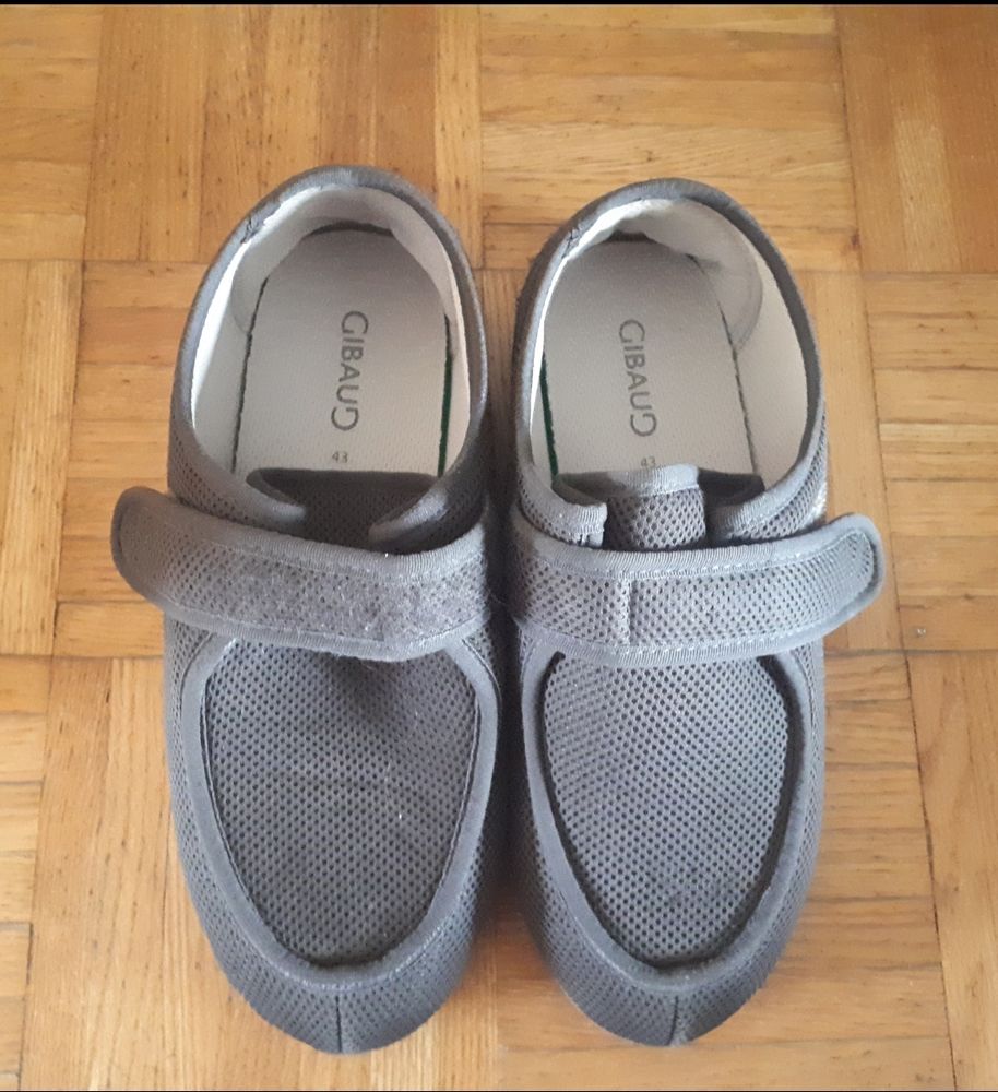 Chaussons pantoufles Gibaud  - 43 15 Villemomble (93)