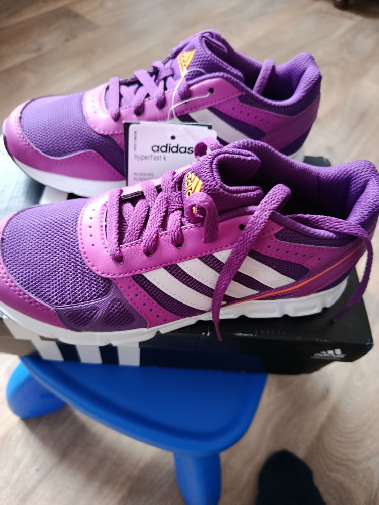 Chaussure adidas taille 32 28 Vals-pr�s-le-Puy (43)